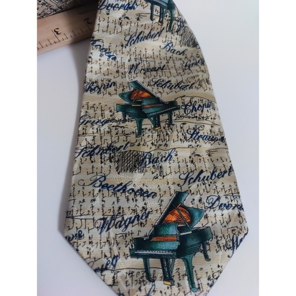 Museum Artifacts By SNI Beige Multicolor‎ Piano Music Theme 58" Silk Tie - Picture 3 of 4